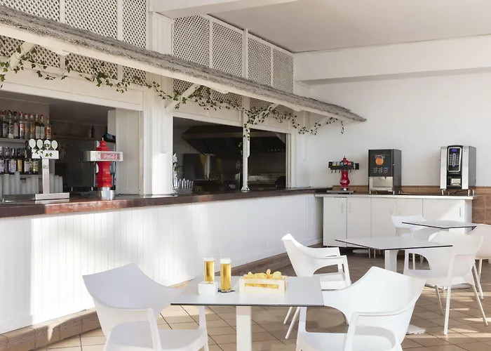 Palia Palomas Hotel 4*